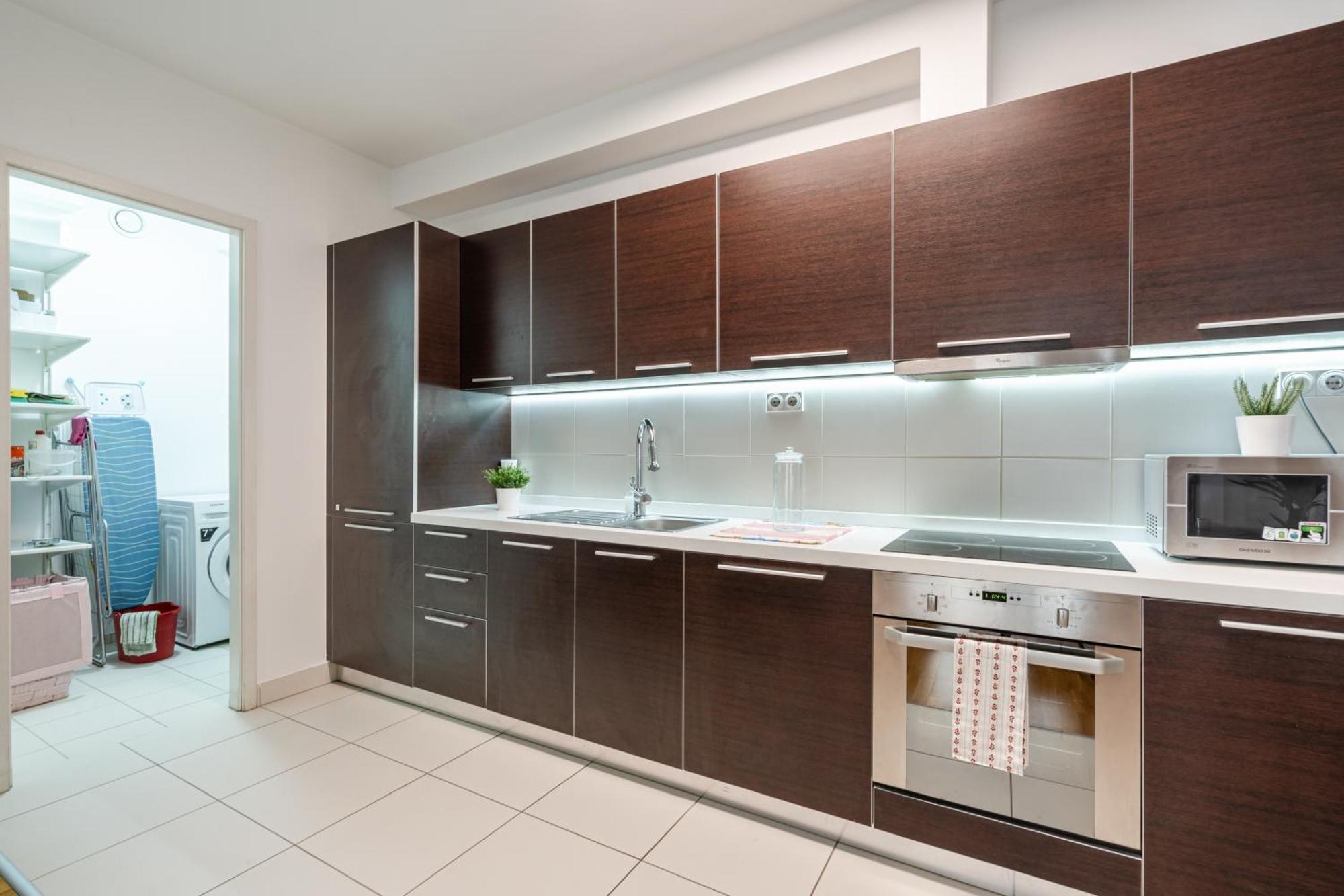 Home Of Serenity - 2 Bdr, Free Parking And Terrace Budapeste Exterior foto