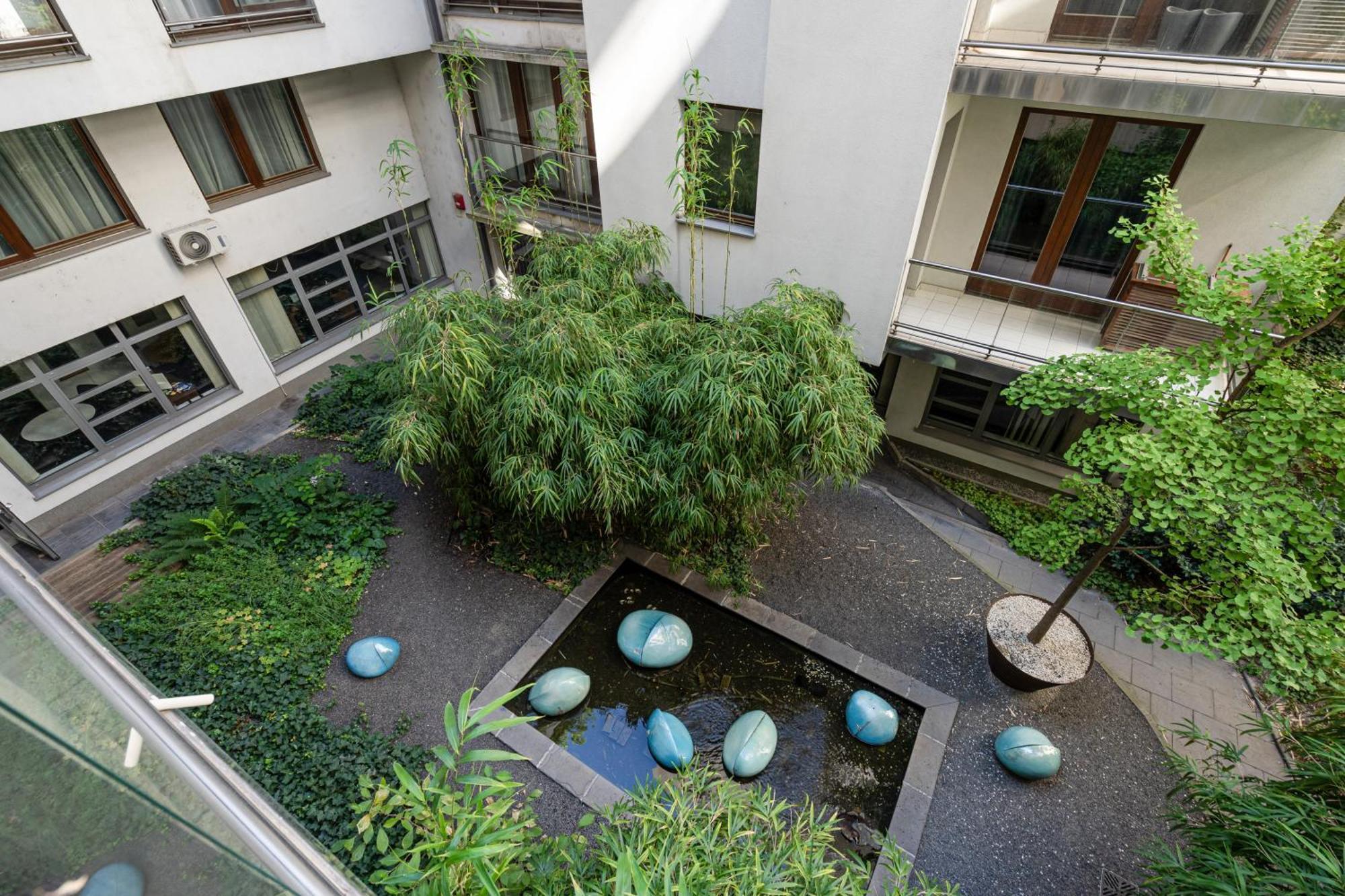 Home Of Serenity - 2 Bdr, Free Parking And Terrace Budapeste Exterior foto