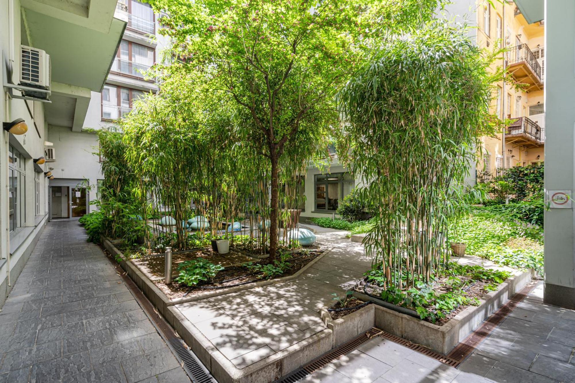 Home Of Serenity - 2 Bdr, Free Parking And Terrace Budapeste Exterior foto